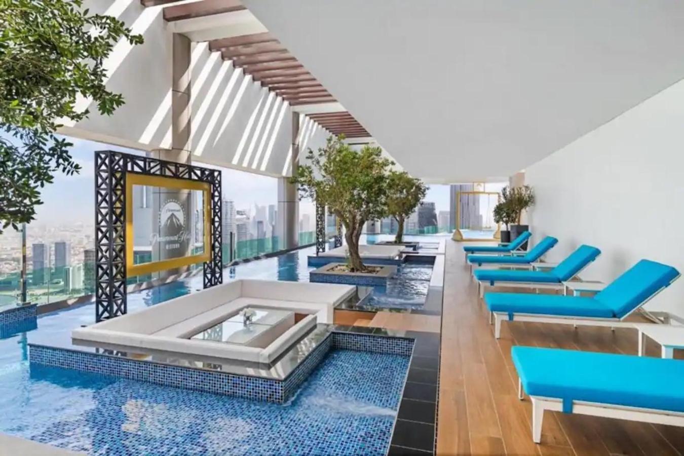 2bd Paramount Midtown - 6 Guests - Burj Views 64th Floor Infinity Pool, King Bed Apartment *