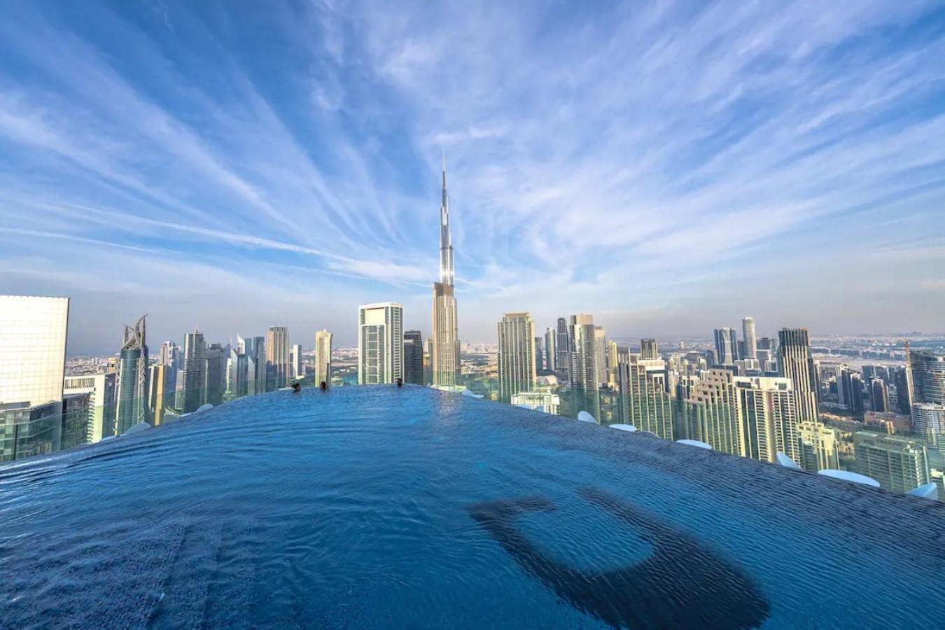 Apartment 2bd Paramount Midtown - 6 Guests - Burj Views 64th Floor Infinity Pool, King Bed *